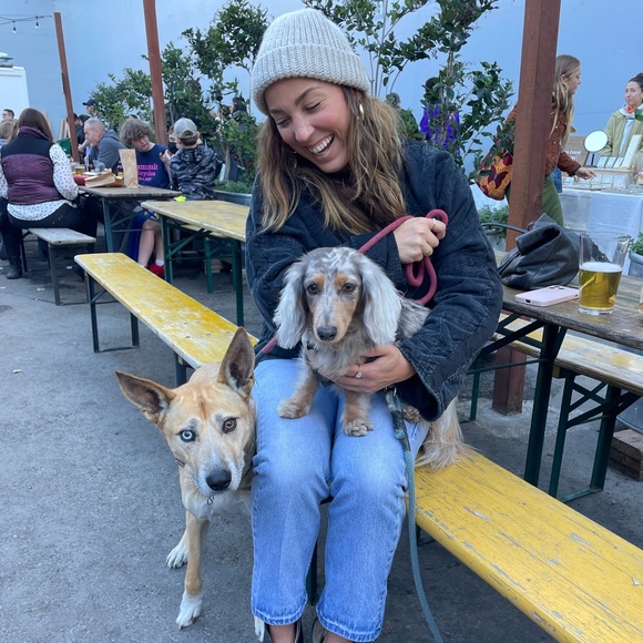 Meet your Posher, Megan - Picture 2 of 2